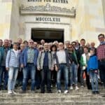 Gruppenfoto Liedrkranz auf der Treppe